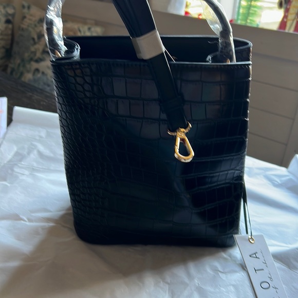 aota Handbags - AOTA Bucket Bag